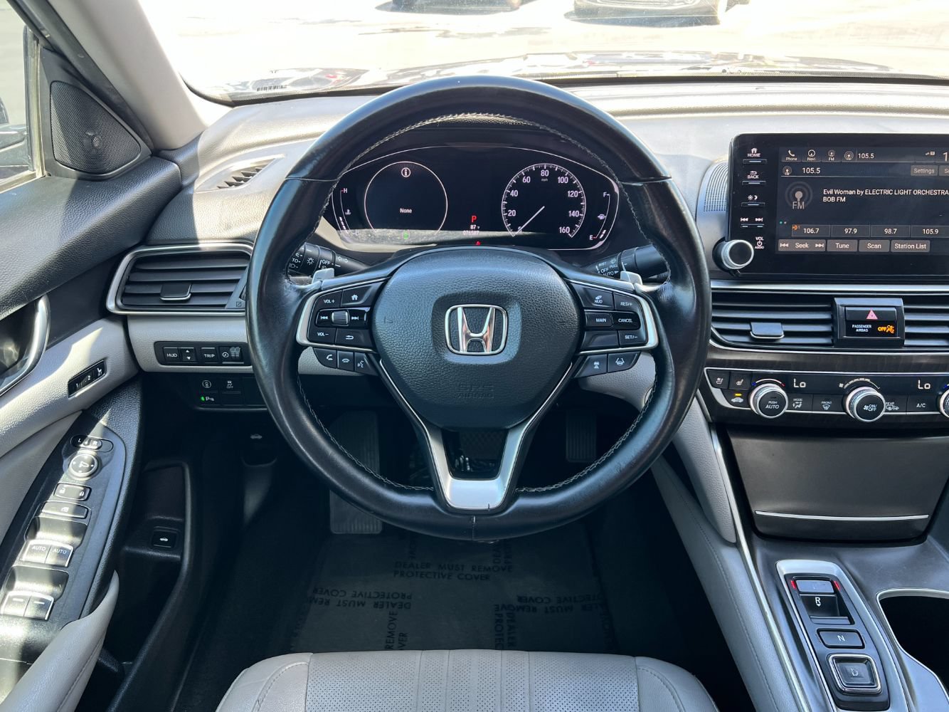Used 2019 Honda Accord Touring image 12
