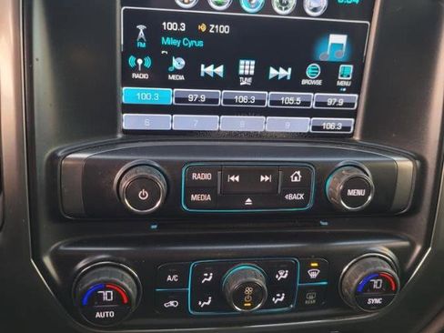 Used 2017 Chevrolet Silverado 1500 LT w/ All Star Edition image 17