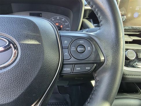 Certified 2023 Toyota Corolla SE image 30