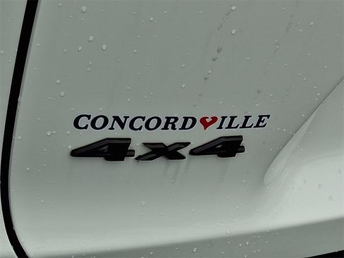 Used 2023 Jeep Cherokee Altitude Lux w/ Lux Elite Package image 33