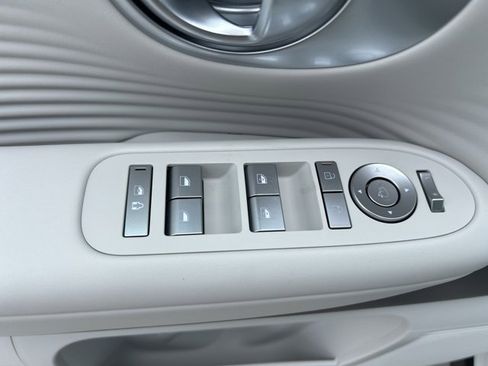 New 2026 Hyundai Ioniq 9 SEL image 25