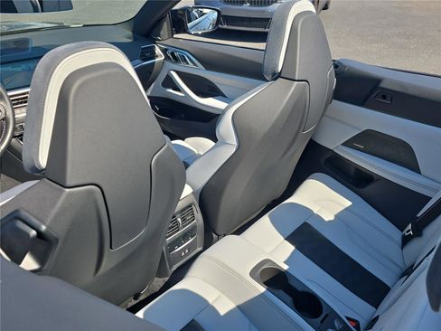 Used 2022 BMW M4 xDrive Competition w/ M Driver's Package image 11