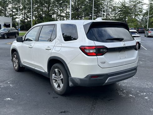 Used 2023 Honda Pilot EX-L image 9