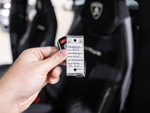 Used 2023 Lamborghini Urus Performante image 54