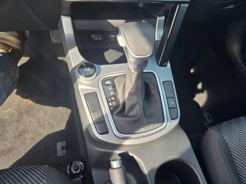 Used 2026 Kia Seltos LX FWD image 11