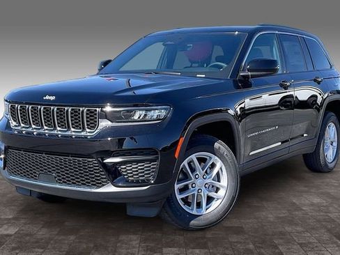 New 2026 Jeep Grand Cherokee Laredo X AWD/4WD image 1