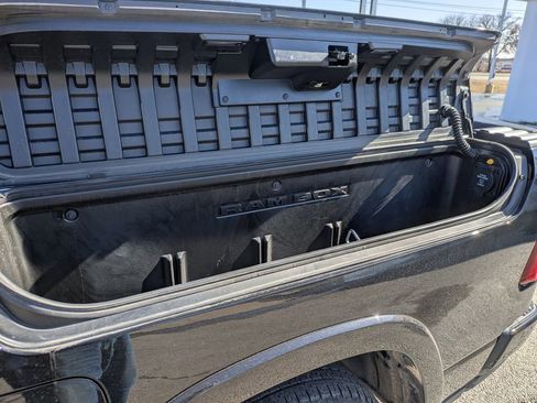 Used 2025 RAM 1500 Limited w/ Body Color Bumper Group image 32