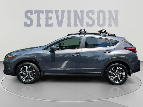 Used 2025 Subaru Crosstrek 2.5i Premium AWD/4WD image 2