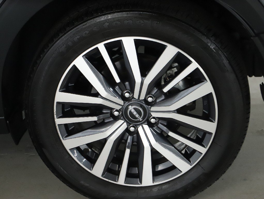 Certified 2023 Nissan Kicks SV FWD image 40