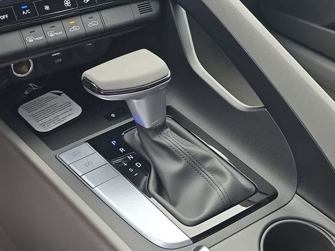 New 2026 Hyundai Elantra Sport FWD image 33