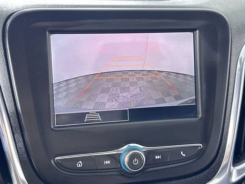 Used 2023 Chevrolet Equinox LT FWD image 15