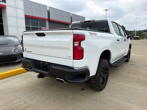 Used 2020 Chevrolet Silverado 1500 LT Trail Boss AWD/4WD image 4