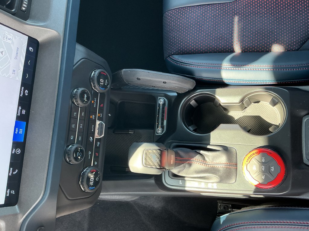 New 2026 Ford Bronco Raptor w/ Interior Carbon Fiber Pack AWD/4WD image 31