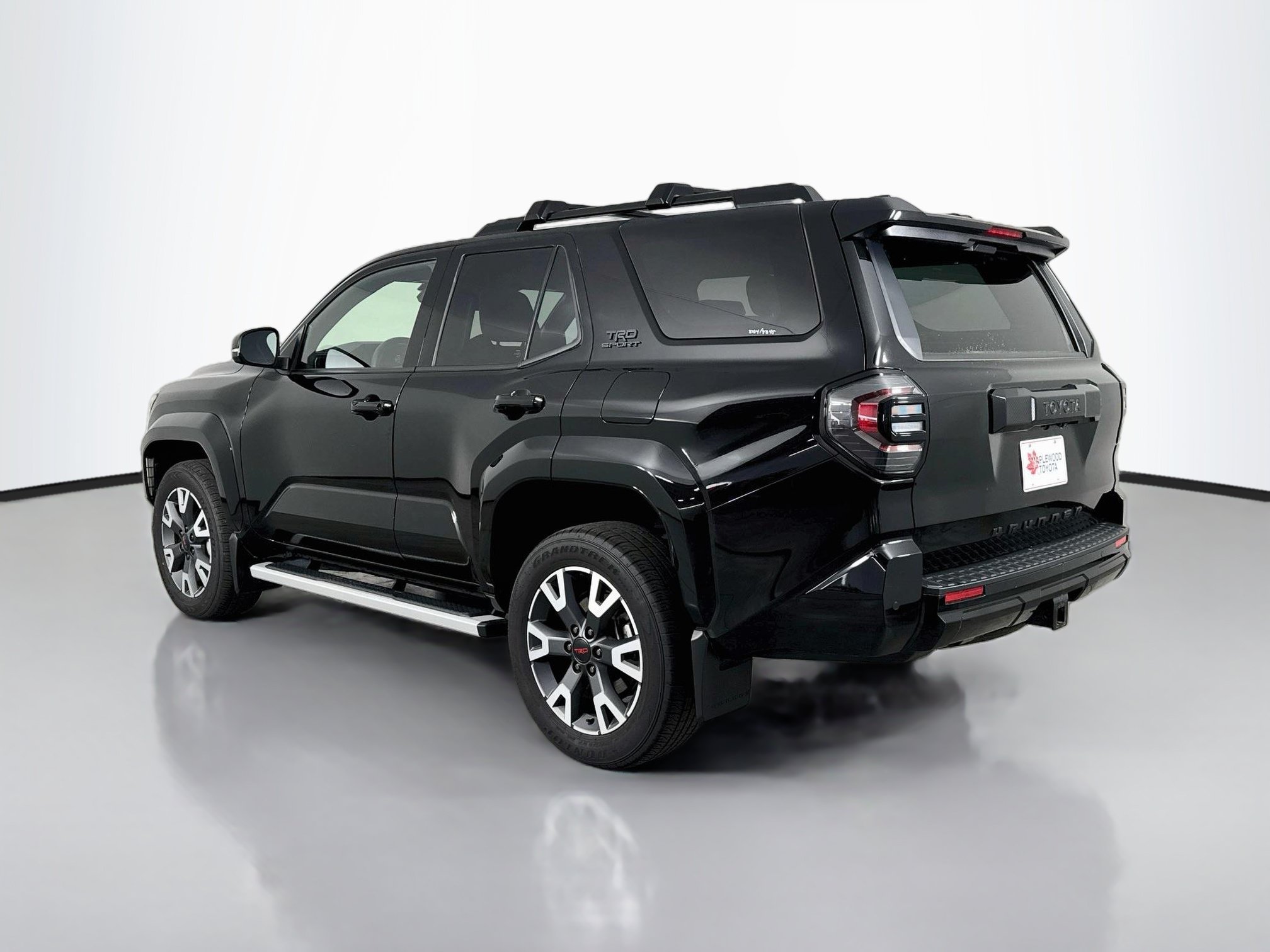 Certified 2025 Toyota 4Runner TRD Sport AWD/4WD image 5