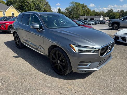 Used 2021 Volvo XC60 T5 Inscription w/ Protection Package Premier AWD/4WD image 8