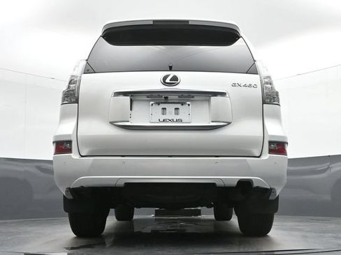 Certified 2023 Lexus GX 460 Premium w/ Premium Package AWD/4WD image 37