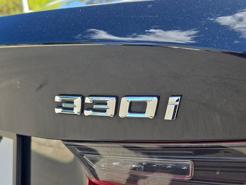 Used 2023 BMW 330i xDrive Sedan w/ Driving Assistance Package AWD/4WD image 31
