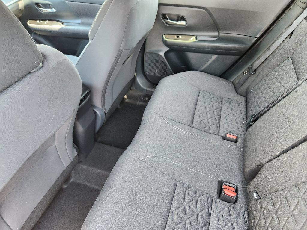 Certified 2025 Nissan Kicks SV AWD/4WD image 24