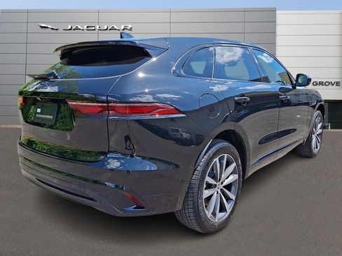 Used 2025 Jaguar F-PACE R-Dynamic S image 2