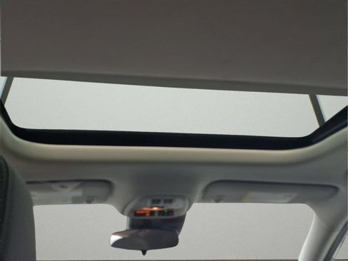 Certified 2024 Chevrolet Trax ACTIV w/ Sunroof Package FWD image 13