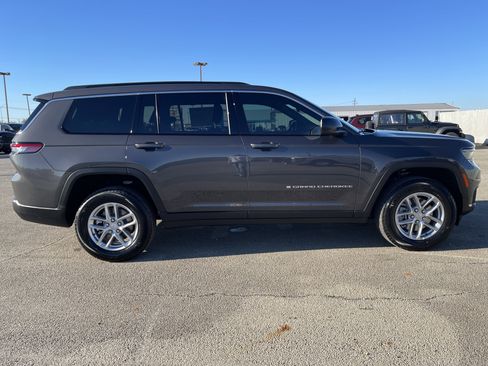New 2026 Jeep Grand Cherokee L 4WD image 3