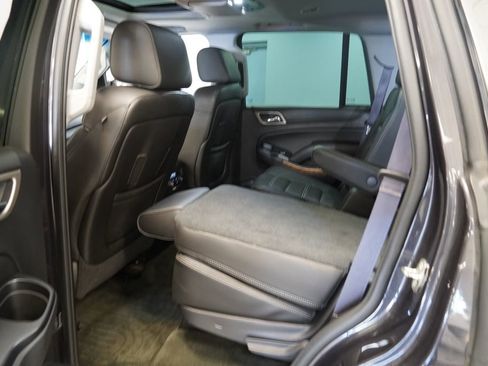 Used 2015 GMC Yukon Denali w/ Touring Package image 21
