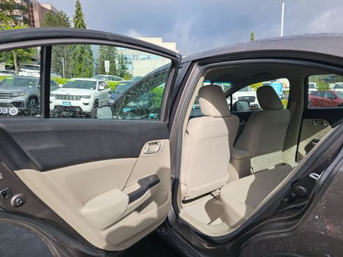 Used 2012 Honda Civic LX image 17