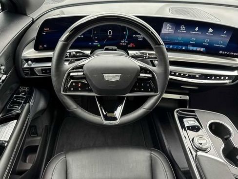 Certified 2025 Cadillac Lyriq Luxury w/ LPO, Floor Liner Package image 14