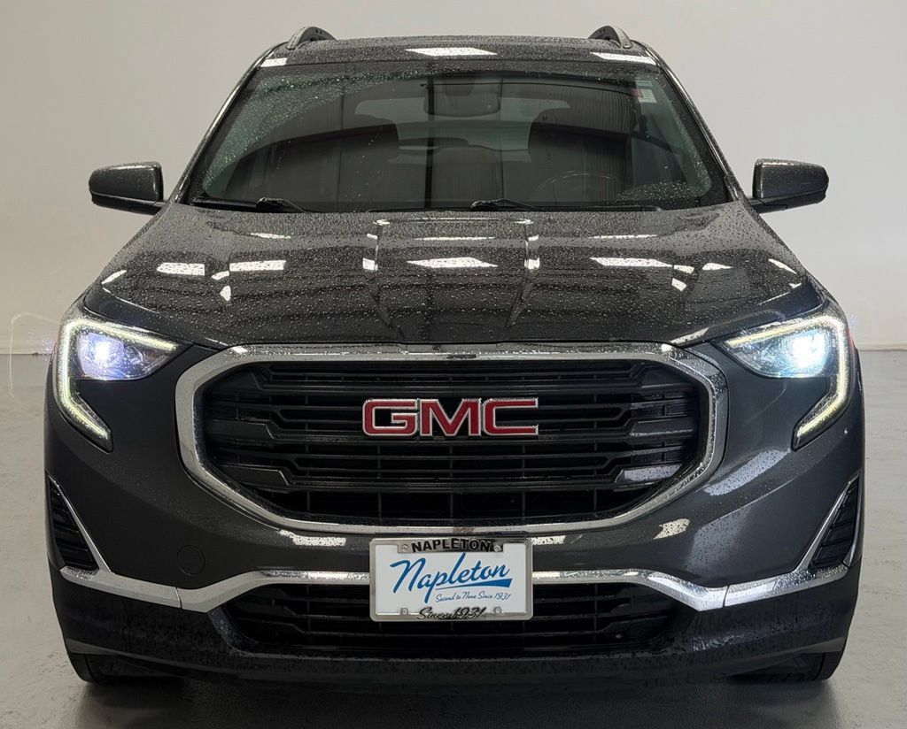 Used 2019 GMC Terrain SLE w/ Driver Convenience Package FWD image 4