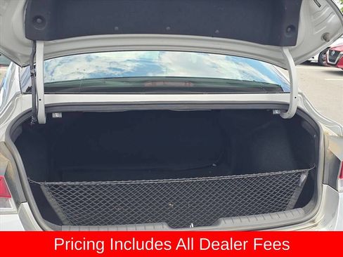 Used 2023 Hyundai Elantra SEL FWD image 13