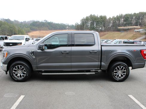 Used 2021 Ford F150 Lariat w/ Tow Technology Package image 6