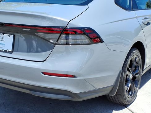 Certified 2025 Honda Accord SE image 19