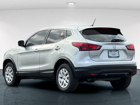 Used 2018 Nissan Rogue Sport S AWD/4WD image 8