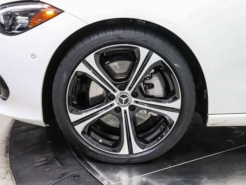 Certified 2024 Mercedes-Benz C 300 Sedan image 9