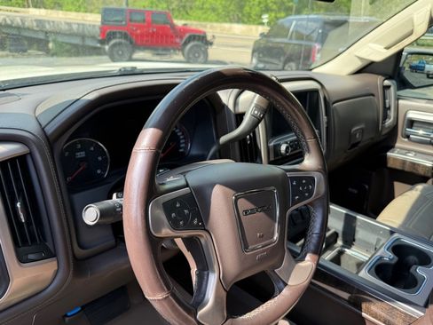 Used 2015 GMC Sierra 1500 Denali image 41