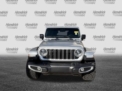 Used 2024 Jeep Wrangler Unlimited Sahara w/ Technology Group image 3