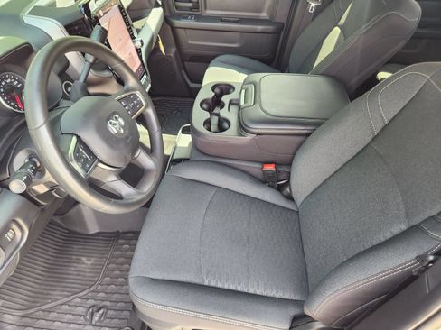 New 2026 RAM 2500 Tradesman AWD/4WD image 13