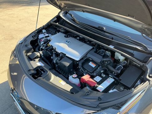 Used 2022 Toyota Prius Prime XLE image 23