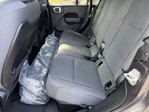 New 2026 Jeep Gladiator Rubicon image 13