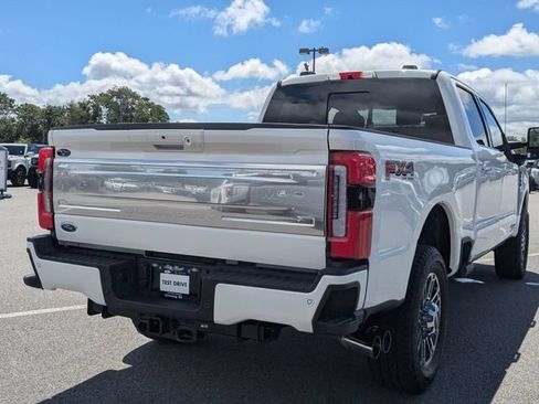 Used 2026 Ford F250 Platinum w/ Platinum Plus Package AWD/4WD image 3