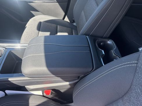 New 2026 Chevrolet Traverse LT w/ Midnight/Sport Edition FWD image 27