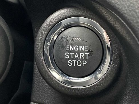 New 2026 Subaru Ascent Limited image 17