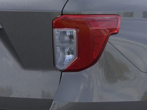 New 2024 Ford Explorer XLT w/ Equipment Group 202A image 53