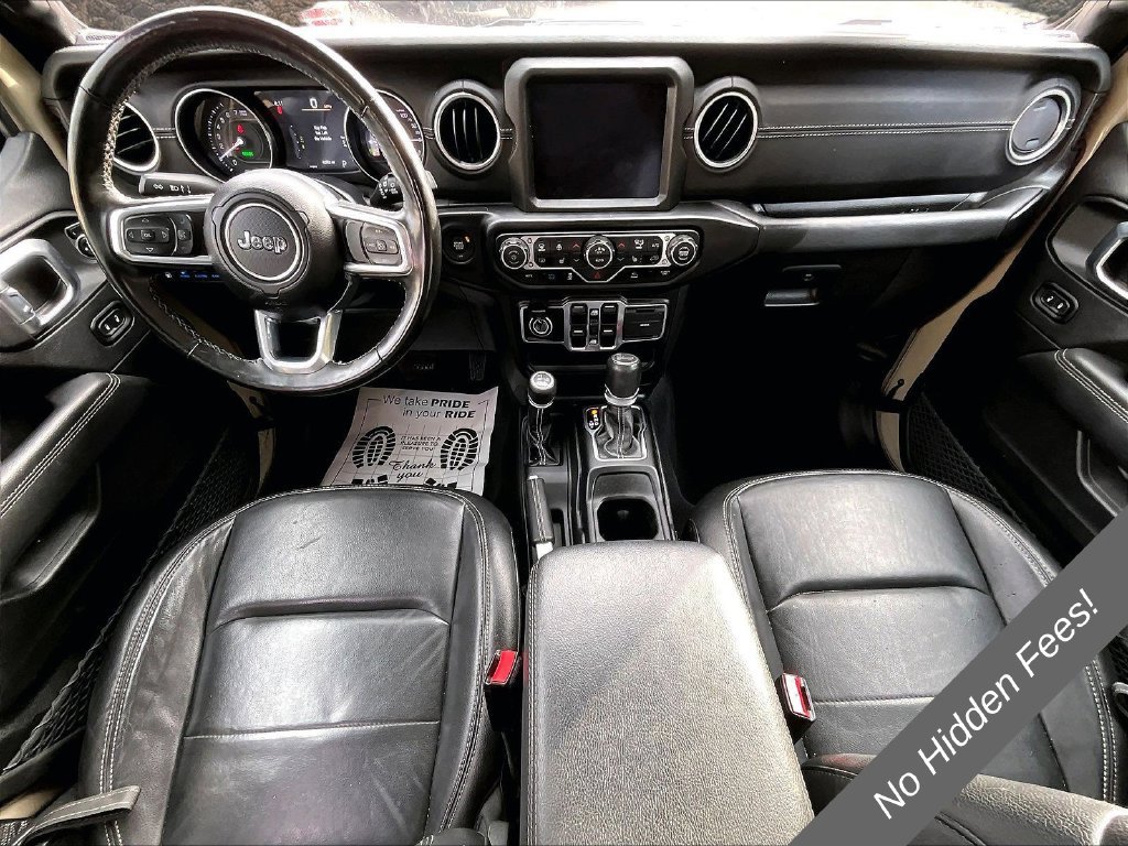 Used 2022 Jeep Wrangler Unlimited Sahara w/ Cold Weather Group AWD/4WD image 14