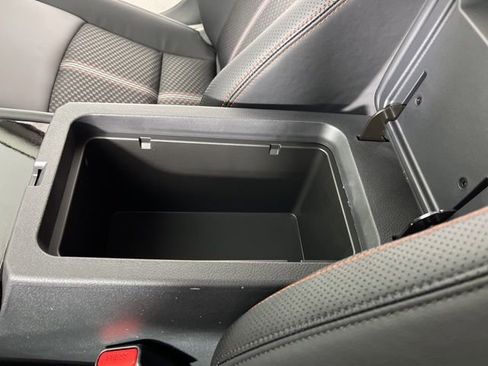 New 2025 Nissan Altima 2.5 SR image 30