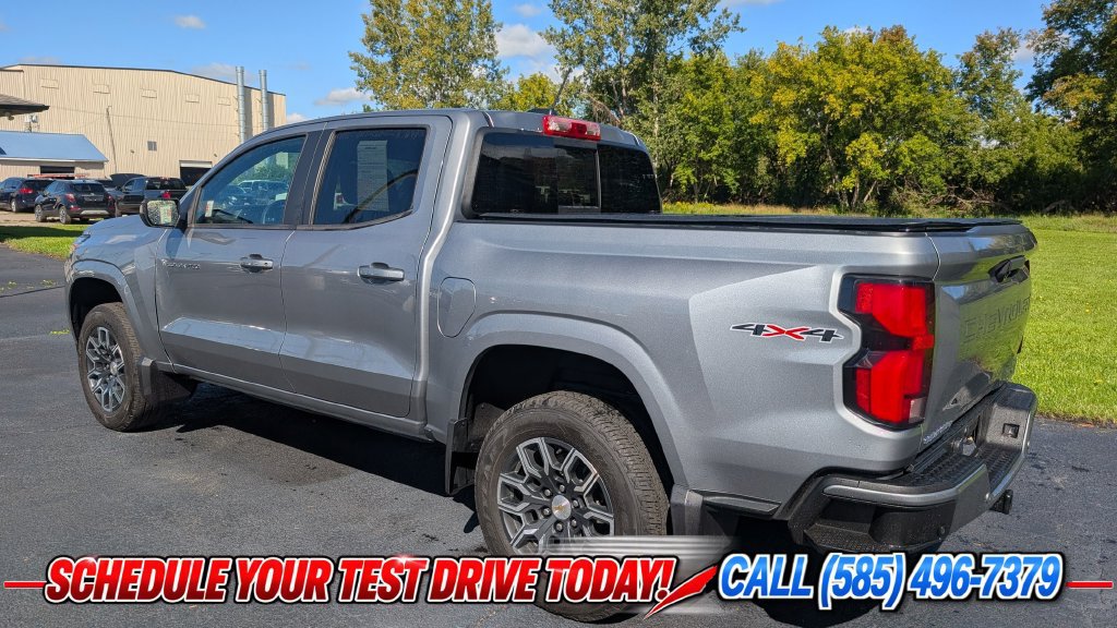 Used 2023 Chevrolet Colorado LT w/ LT Convenience Package III AWD/4WD image 4