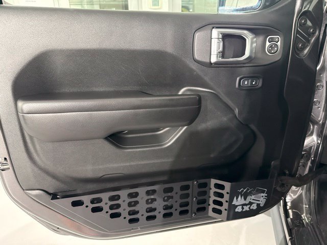 Used 2020 Jeep Gladiator Rubicon AWD/4WD image 15