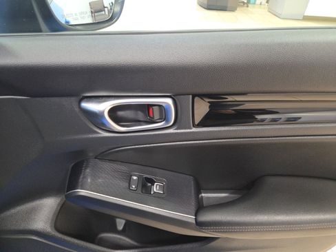 Used 2022 Honda Civic Sport Touring image 19