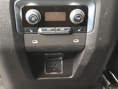 Used 2023 Chevrolet Tahoe LT w/ LT Signature Plus Package image 28