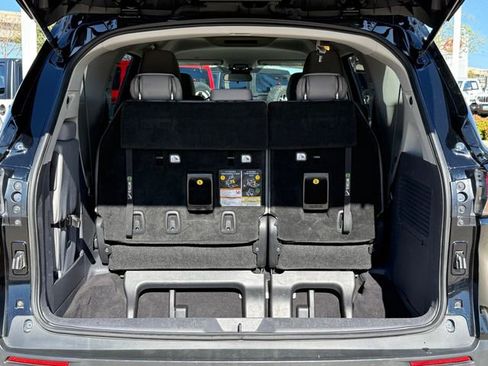 Used 2022 Toyota Sienna LE image 31